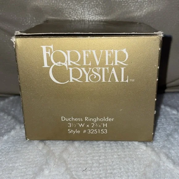 NIB Crystal Ring Holder.  24% lead Crystal - Picture 5 of 6